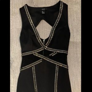Forever 21 Short Black and Gold Mini Dress